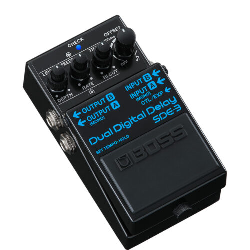 Boss SDE-3 Dual Digital Delay - angled view